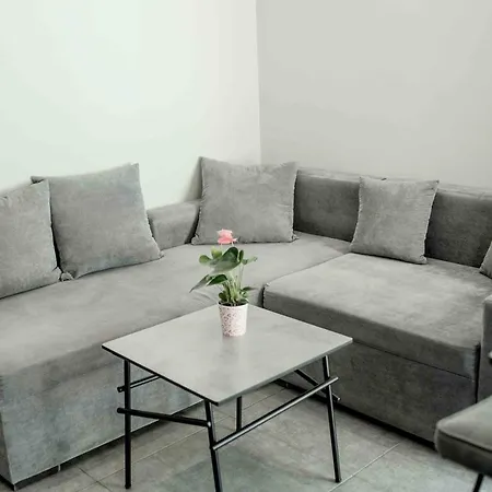 Makis In The * Argostolion