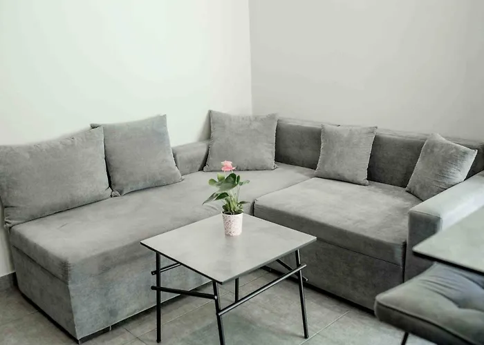 Makis In The * Argostolion