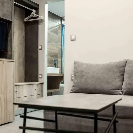Apartament Makis In The